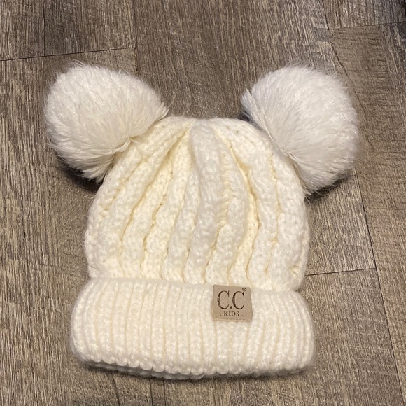 CHANEL Other - CC White Baby Double Pom Pom Puff Winter Hat